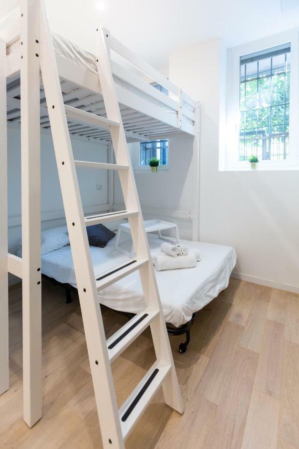 Apartment Bocconi 1 Милан Экстерьер фото